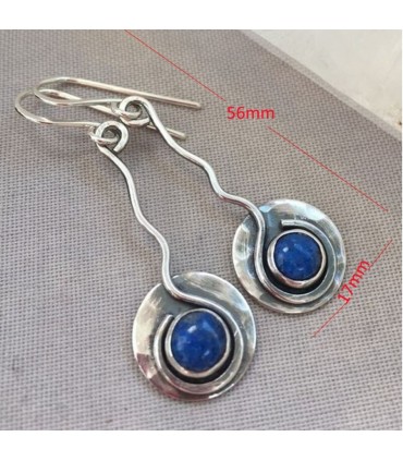 Boucles d'oreilles longue en zinc perle bleue en résine