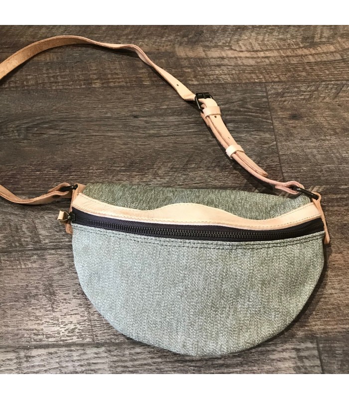 Sac banane canvas gris vert  et cuir