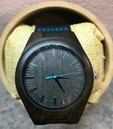 Montre en bois d'ébène, bracelet cuir